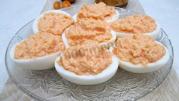 Рецепт Яиц фаршированных икрой мойвы