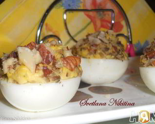 Яйца фаршированные с грибами