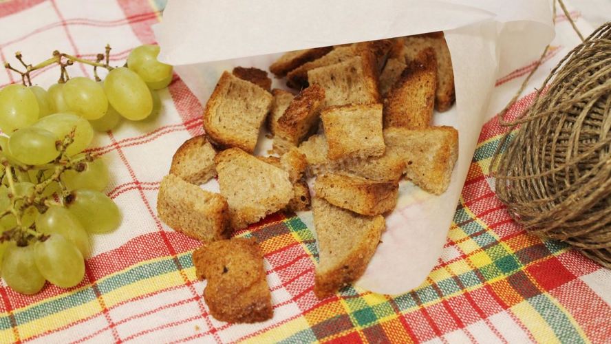 Рецепт гренков с чесноком в духовке