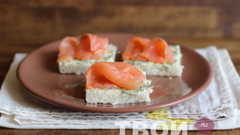 канапе с семгой