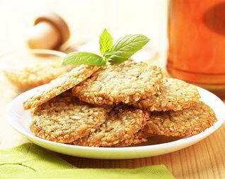 Хрустящая закуска из семечек