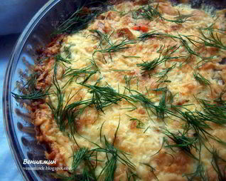 Фриттата с форелью, картофелем и творожным сыром