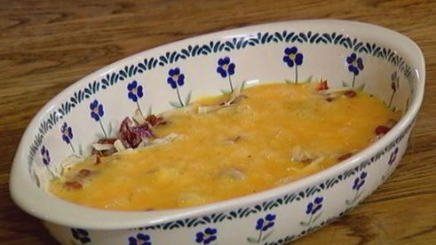 фриттата с сыром, тимьяном и вялеными помидорами