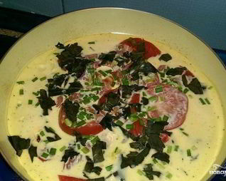 Омлет с кабачками и помидорами