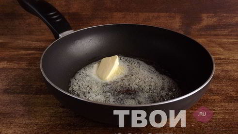 омлет с помидорами