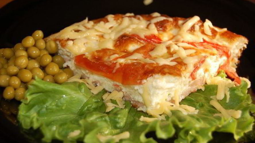 Рецепт омлета с ветчиной и помидорами