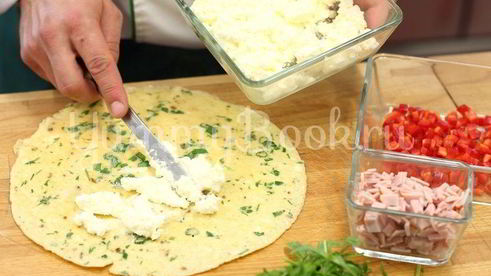 омлет с ветчиной и зеленью