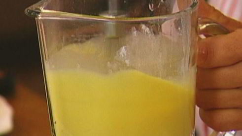 сладкий ванильный омлет с ягодами