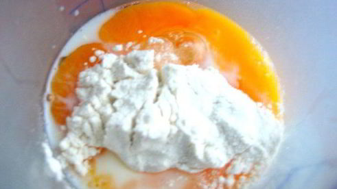 сладкий яблочный омлет