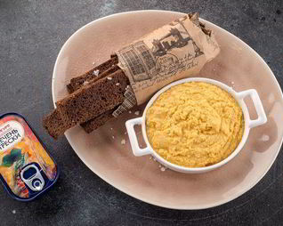 Нежный паштет из печени трески