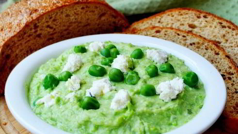 нежный паштет из зеленого горошка
