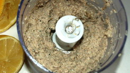 паштет из маша с баклажанами и кунжутно-ореховой пастой