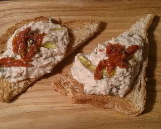 Паштет из тунца и творожного сыра