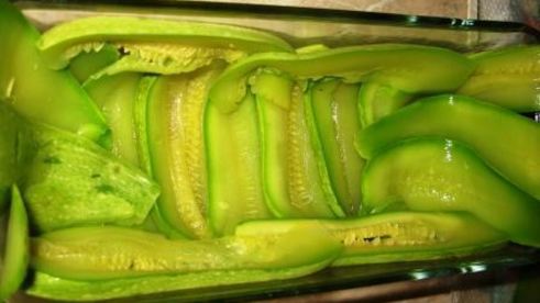 творожный паштет с жареными перцами