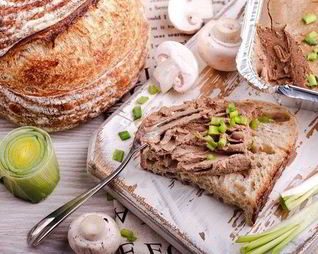 Запеченный печеночный паштет с грибами