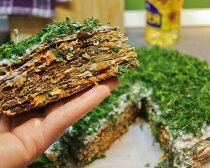 Печеночный торт с грибами