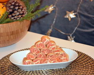 Блинные роллы с семгой