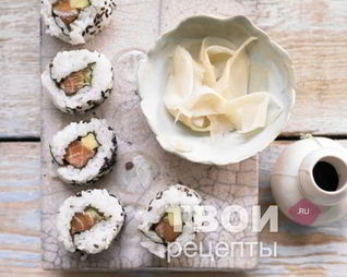 Роллы с лососем