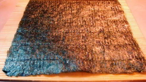 роллы с семгой и авокадо