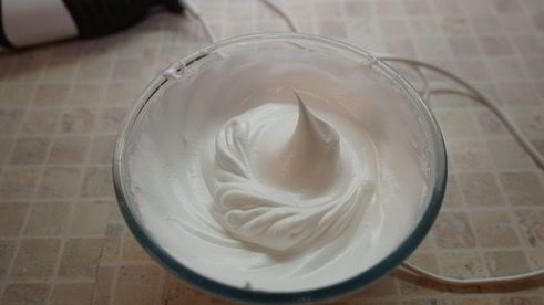 бисквитный рулет с жасмином