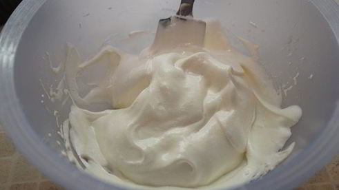 бисквитный рулет с жасмином