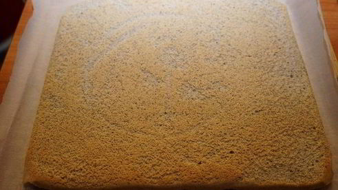 бисквитный рулет с жасмином