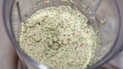 куриные рулетики с миндально-мятной начинкой