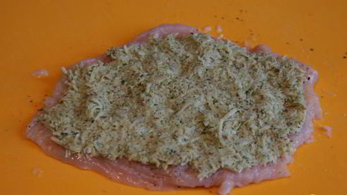 куриные рулетики с миндально-мятной начинкой