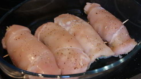 куриные рулетики с миндально-мятной начинкой