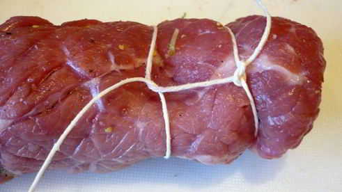 мясные рулеты с морковной серединкой и инжиром бургундия, нормандия, шампань