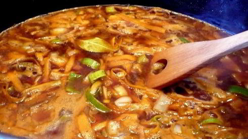 мясные рулеты с морковной серединкой и инжиром бургундия, нормандия, шампань