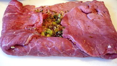 мясные рулеты с морковной серединкой и инжиром бургундия, нормандия, шампань