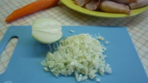 рулет кальмары фаршированные грибами и рисом