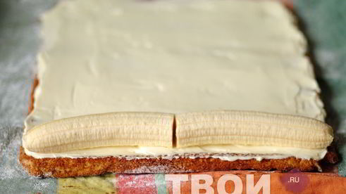 рулет с бананом