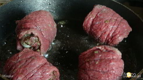 рулет с яйцом и зеленью