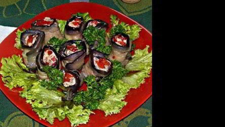 Рецепт рулетиков из баклажанов ореховые