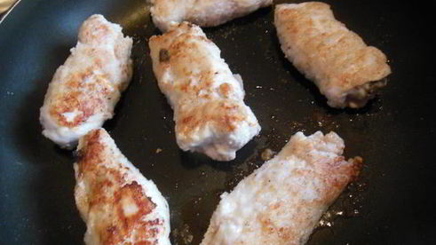 рулетики из индейки с грибами и сыром