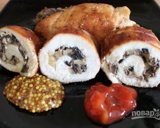 Рулетики из куриной грудки с грибами