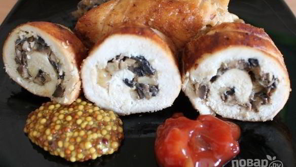 Рецепт Рулетиков из куриной грудки с грибами