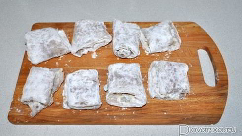 рулетики из минтая с плавленым сыром и зеленью