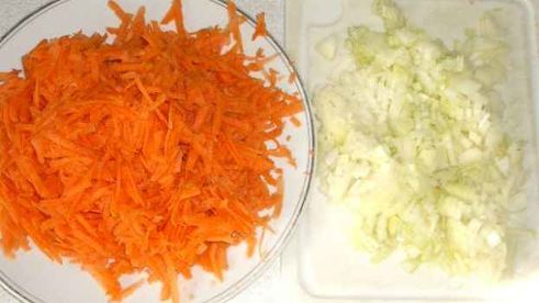 рулетики куриные с морковью