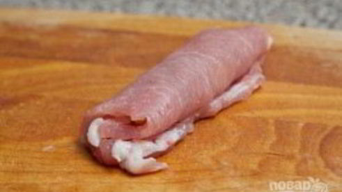 рулетики мясные с разной начинкой