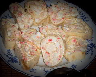 Рулетики с мягким сыром