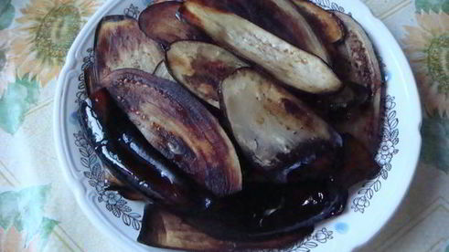 рулеты из баклажан с творогом
