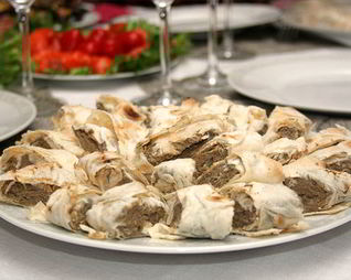 Рулеты с печеночным паштетом