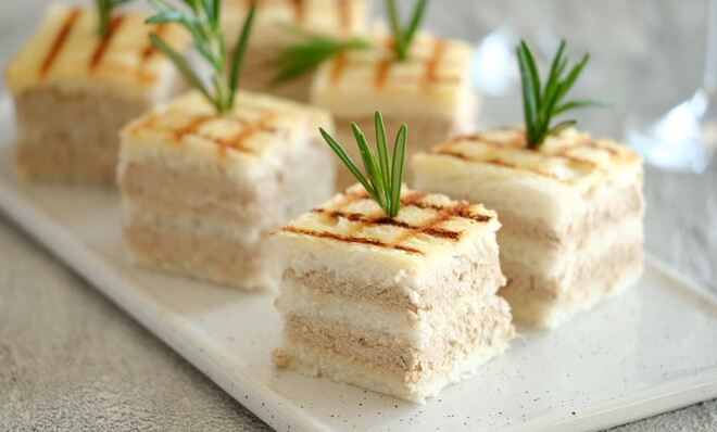 Клаб-сэндвич с сардинами