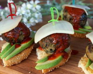 Мини-сэндвичи с тефтелями