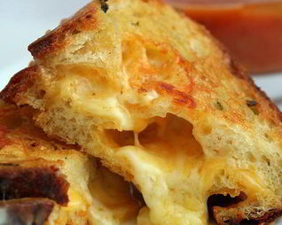 Поджаристые сырные сэндвичи