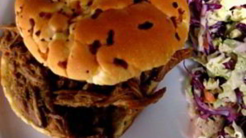 сэндвич барбекю со свининой