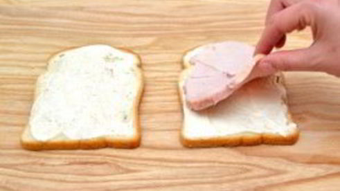 сэндвич с ветчиной